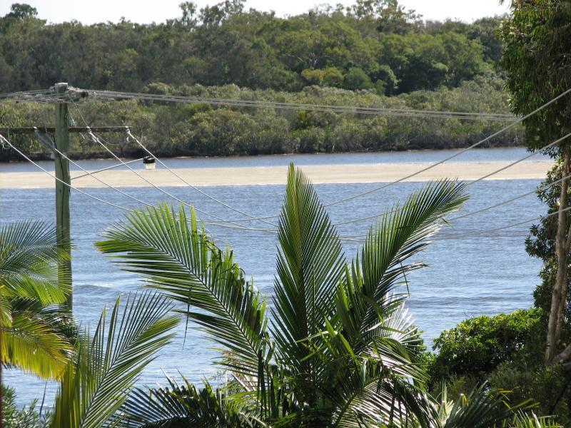 Bermuda Villas Sunshine Coast Екстериор снимка