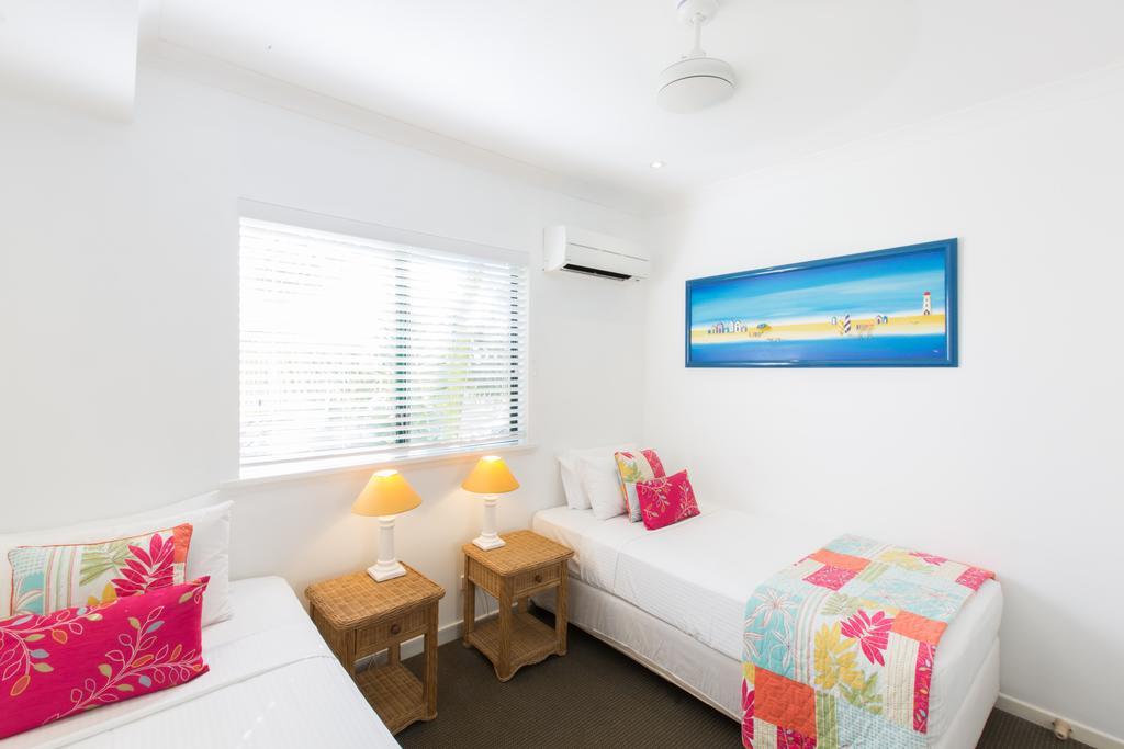 Bermuda Villas Sunshine Coast Екстериор снимка