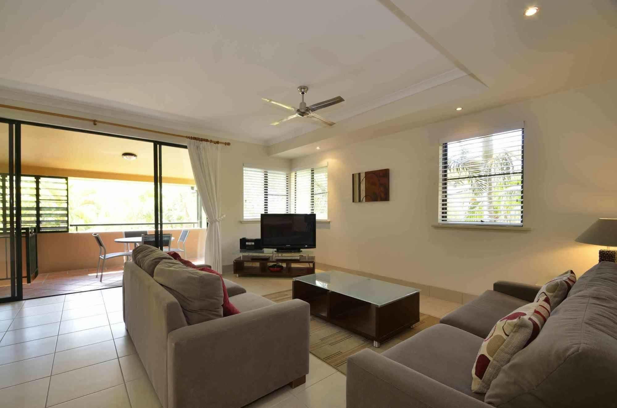 Bermuda Villas Sunshine Coast Екстериор снимка