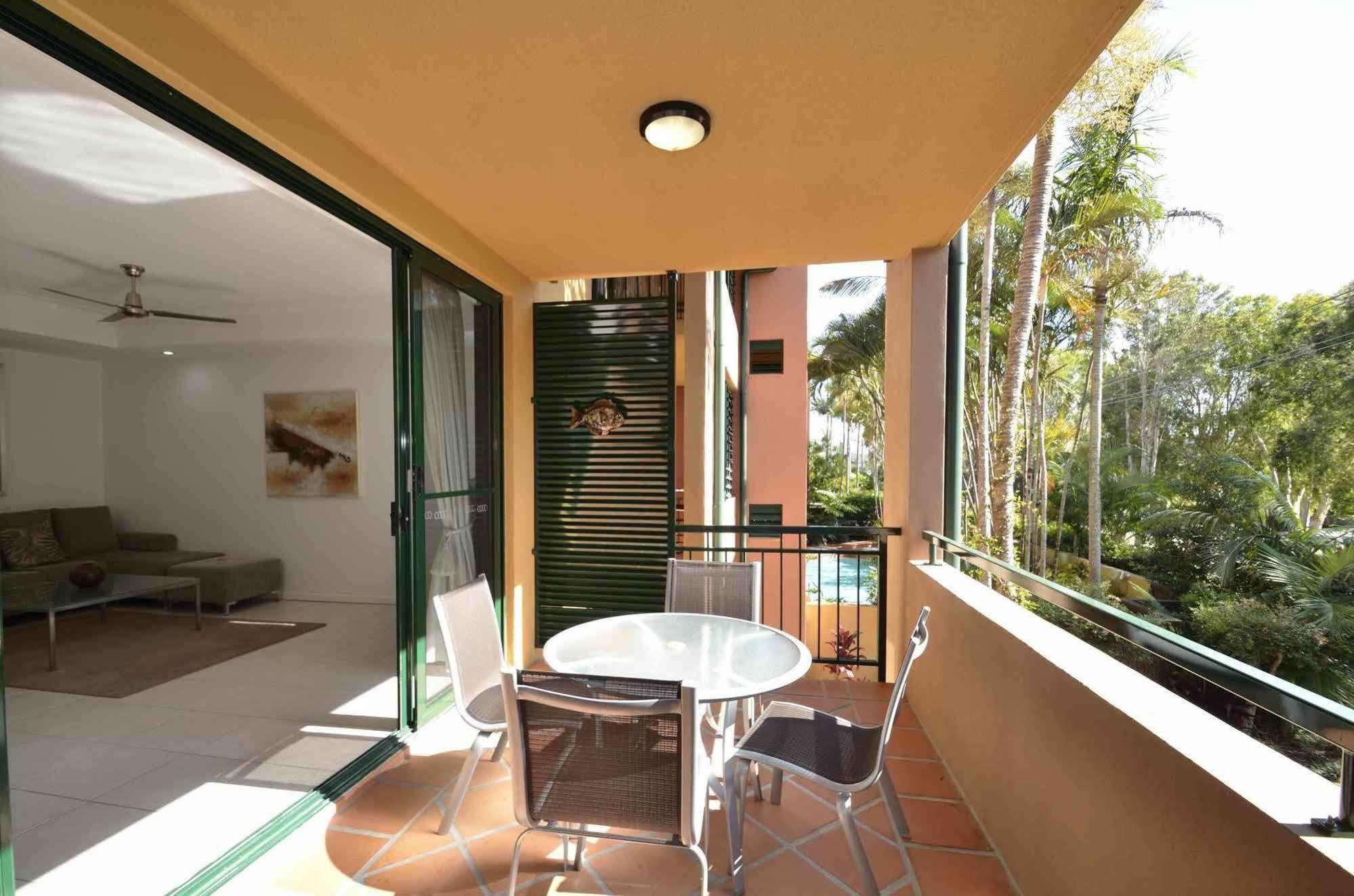 Bermuda Villas Sunshine Coast Екстериор снимка