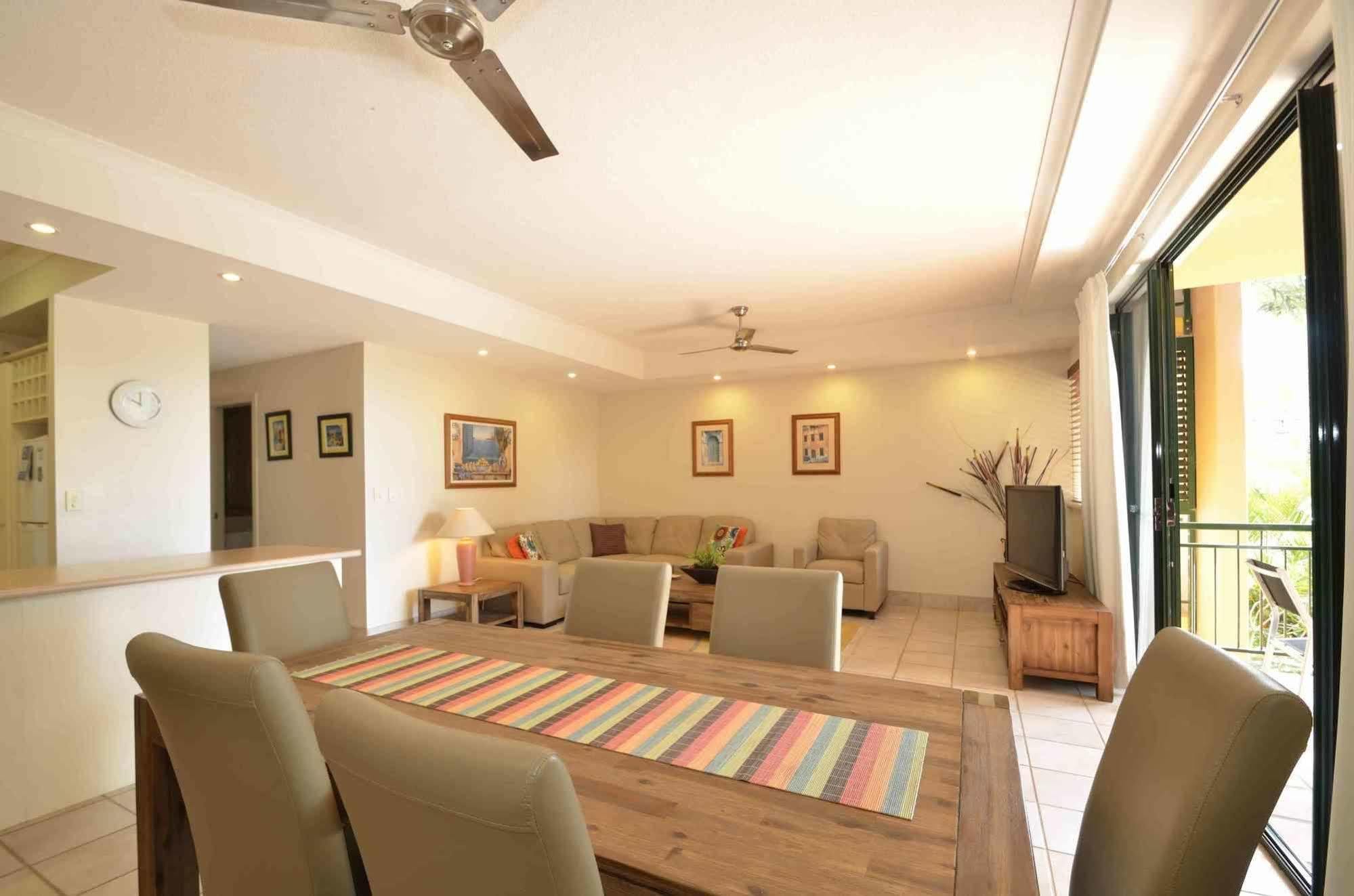 Bermuda Villas Sunshine Coast Екстериор снимка
